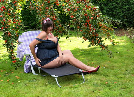 Big Plumper Tits Pics