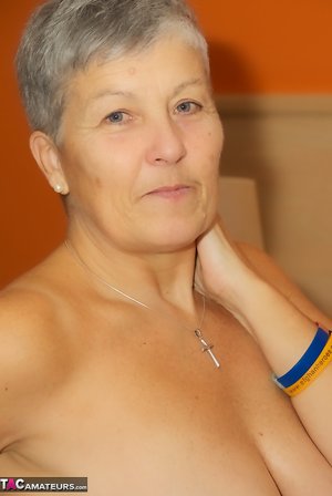 TAC Amateurs invite you to explore free photos featuring Savana xxx gallery 266213